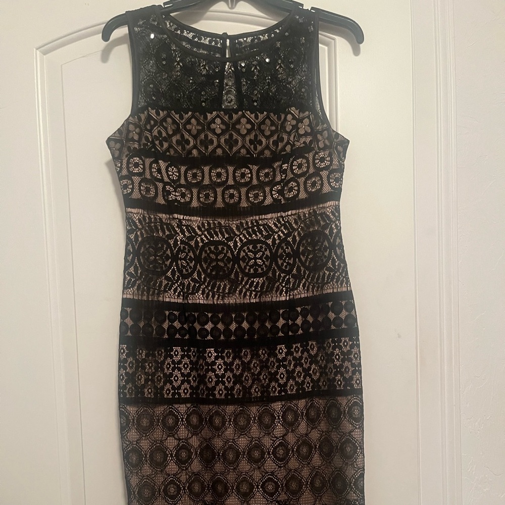 Vince Camuto cocktail dress size 2